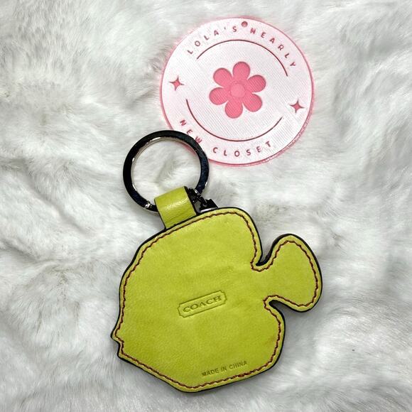 Vintage COACH y2k Fish Key Fob 1674 Bag Charm - Picture 2 of 2
